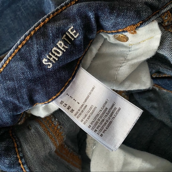 American Eagle Shorts - Picture 3 of 4